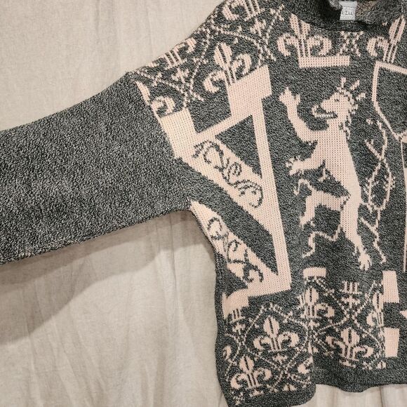 vtg 80s Venezia sweater oversize gray pink lion crest drop shoulder - Picture 5 of 8